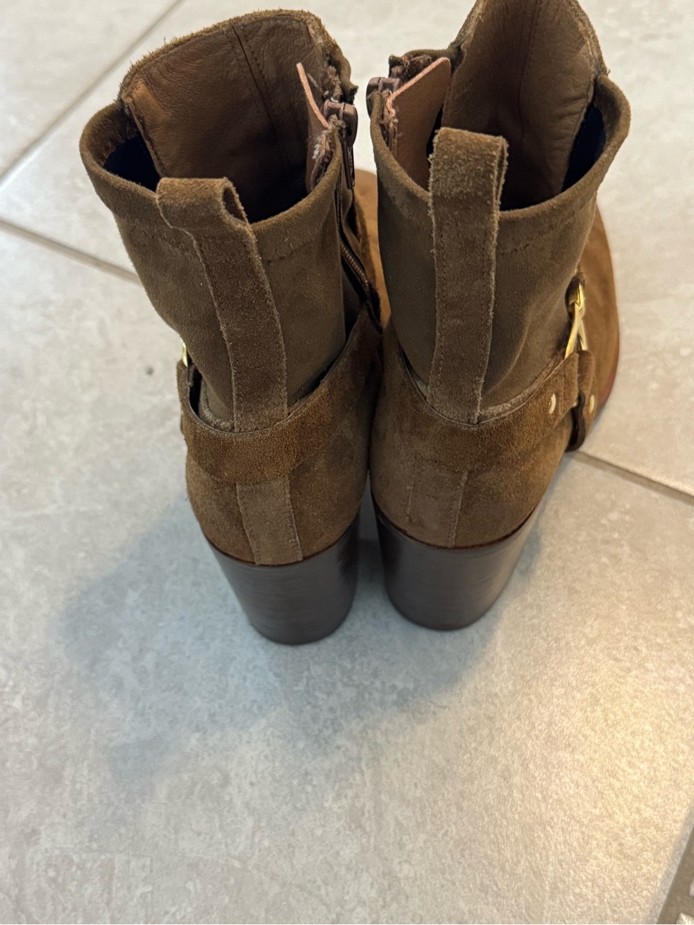 Andre Assous Royal Suede Women's Ankle Boots - Classic Western size 8 Pre-owned. - Picture 3 of 4